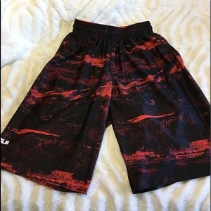 LJ Sz small shorts